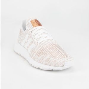 Adidas Swift Run Sneakers